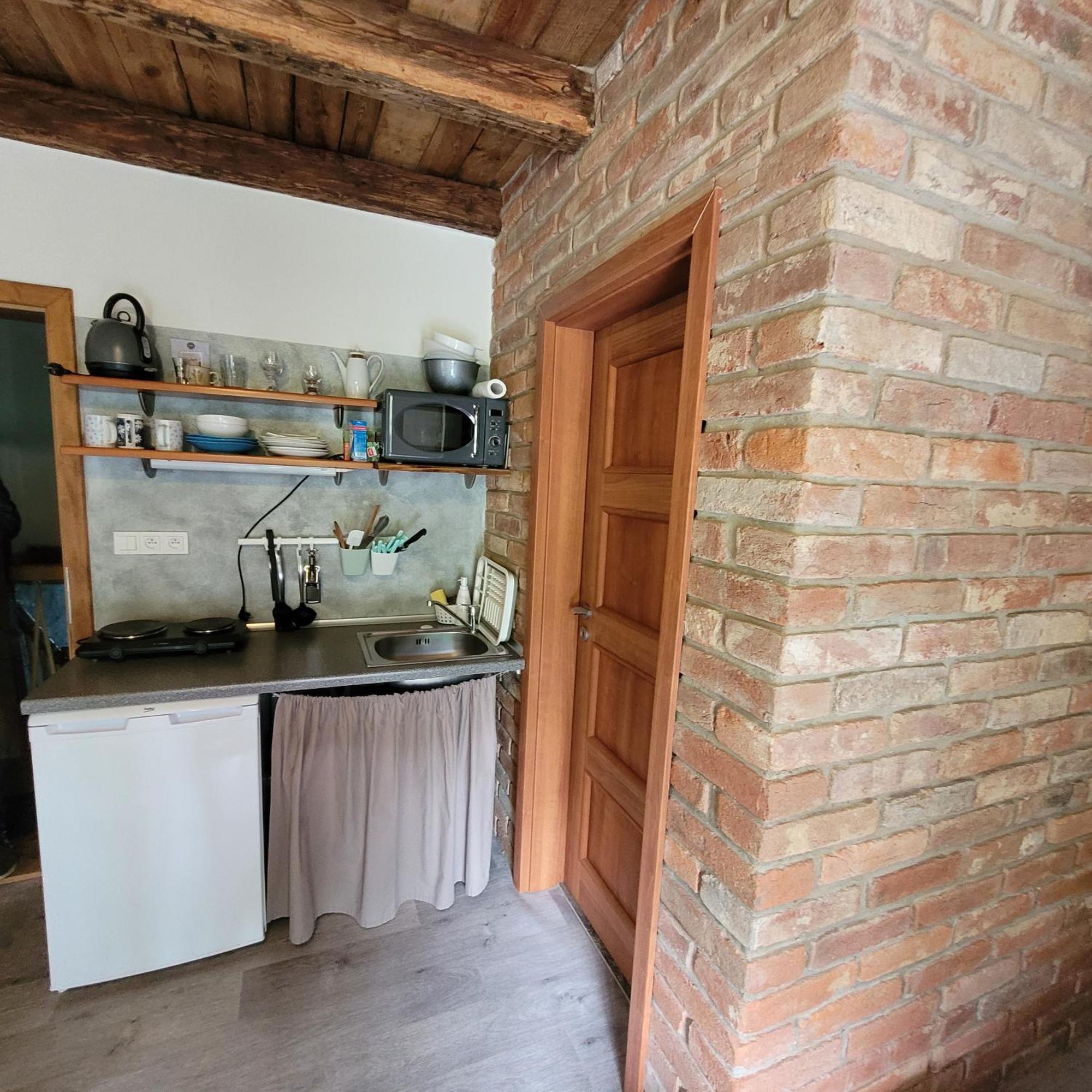 Appartamento Chloumek Bela  Esterno foto